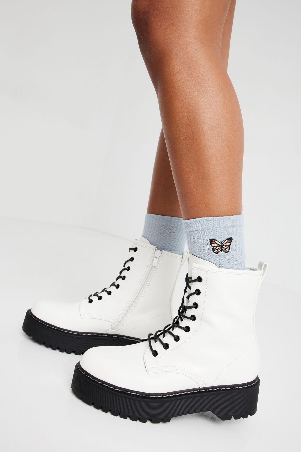 STEVE MADDEN Betty Boots Product Image