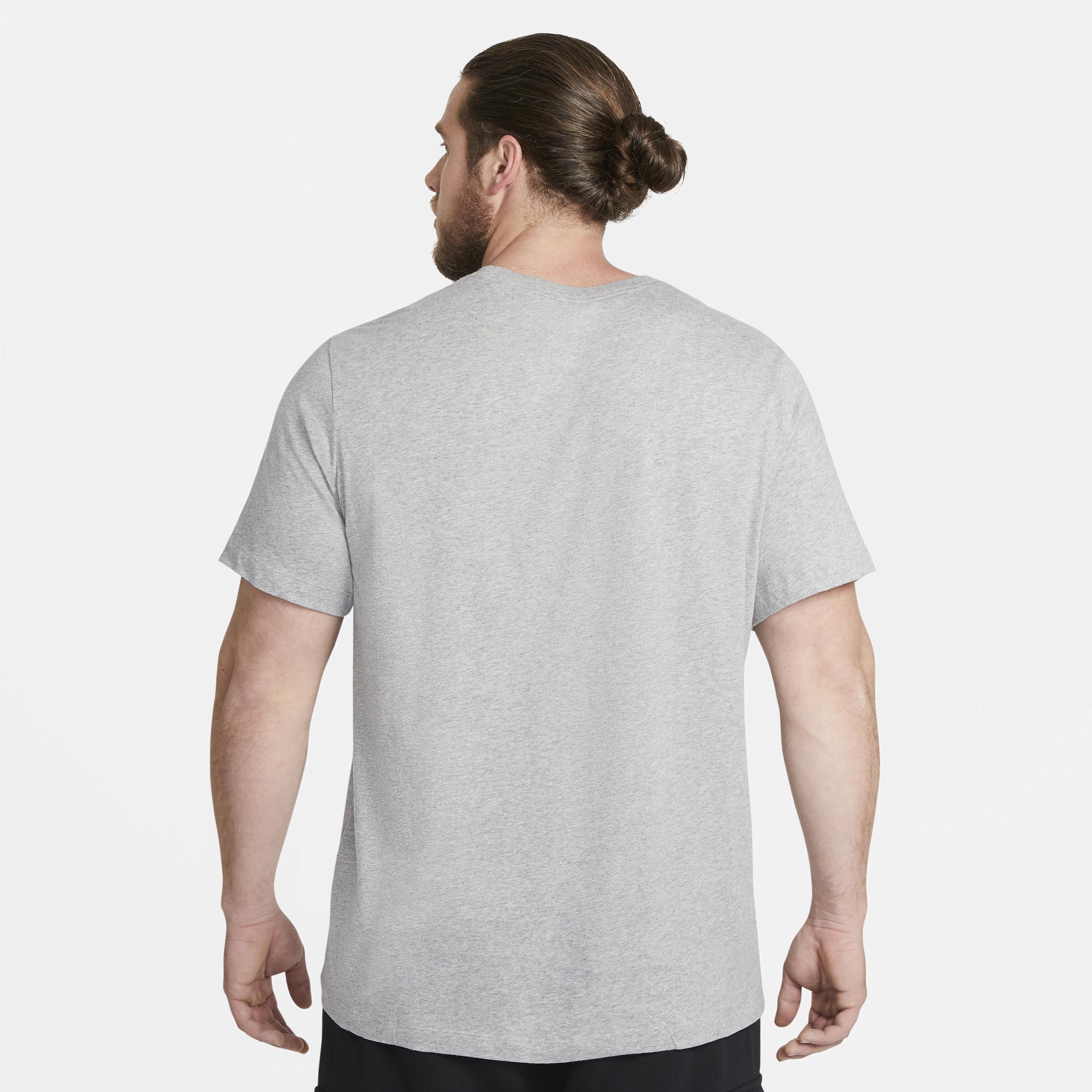 Nike Club t-shirt Product Image