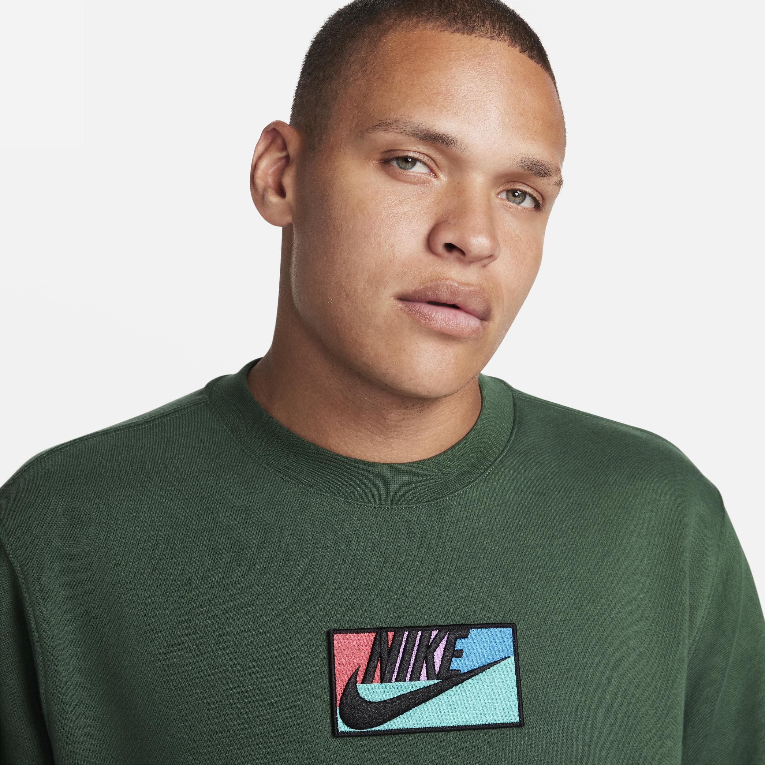 Nike Men's Club Fleece Crew Product Image