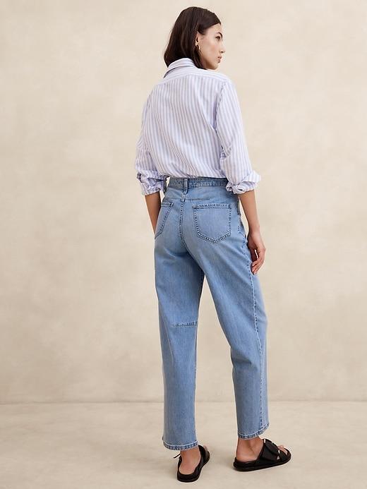 Mid-Rise Barrel Jean Product Image