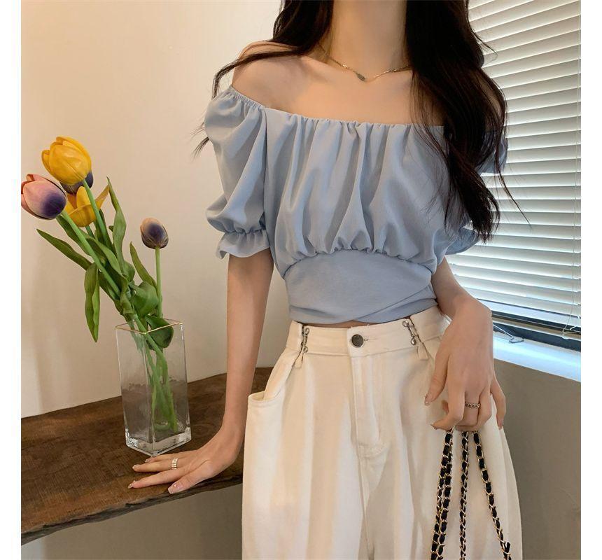 Short-Sleeve Scoop Neck Plain Crop Blouse Product Image