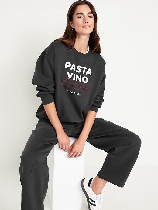 SoComfy Oversized Graphic Sweatshirt Product Image