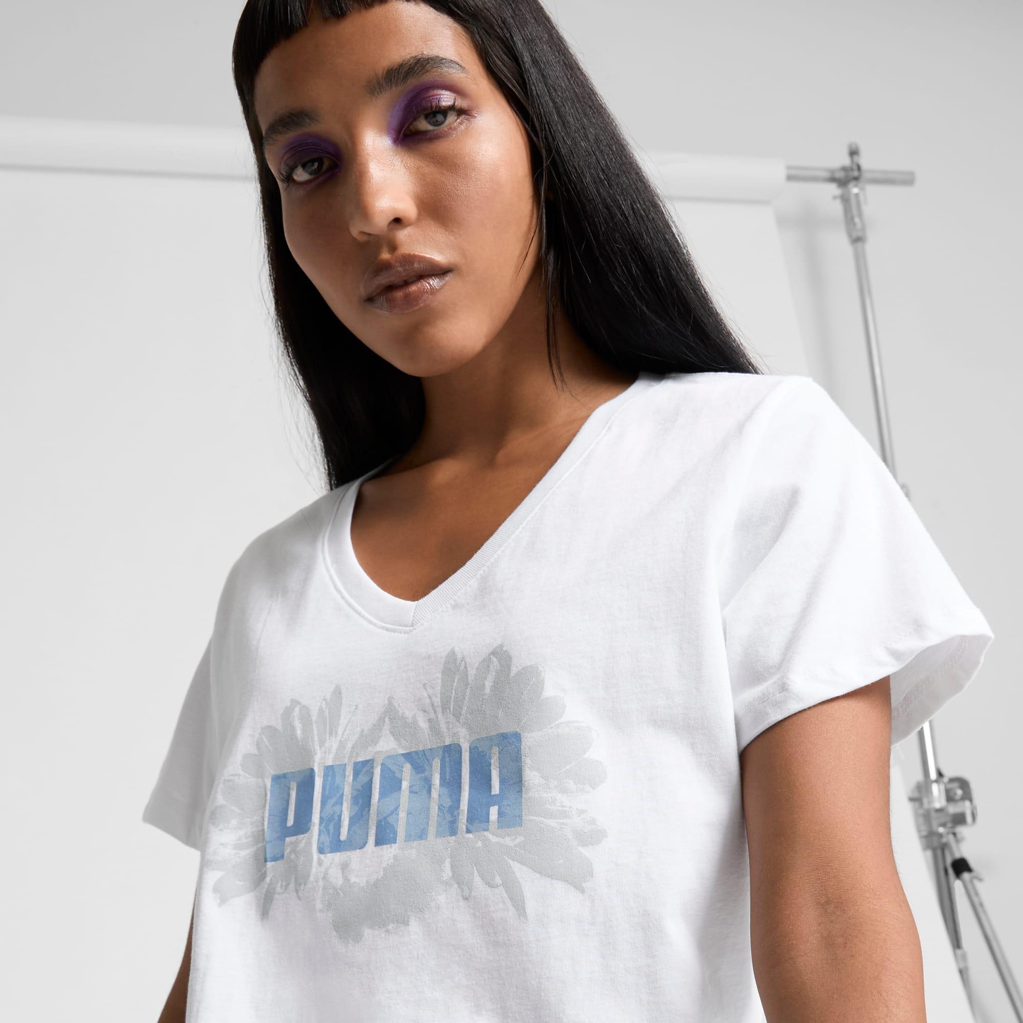 In Full Bloom Women's Tee Product Image