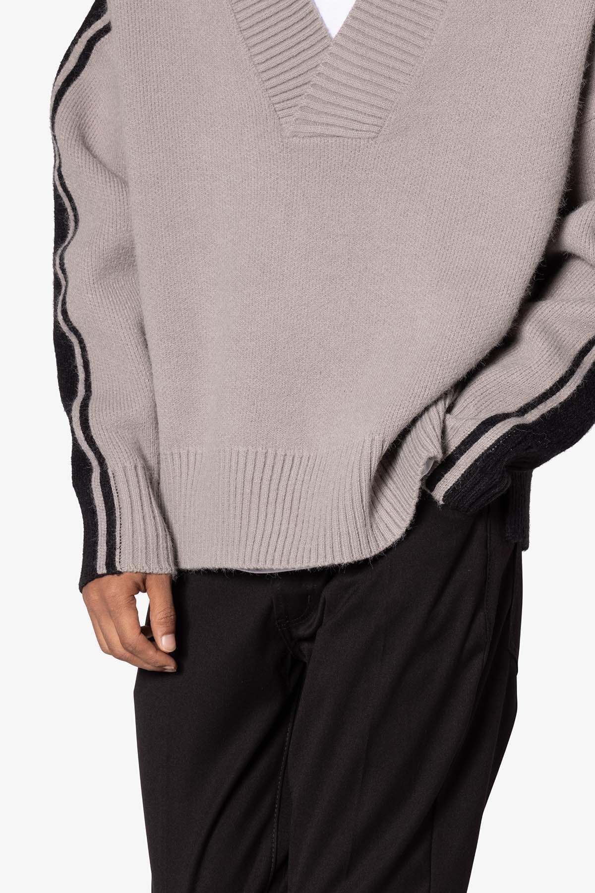 University Sweater - Black/Grey Product Image