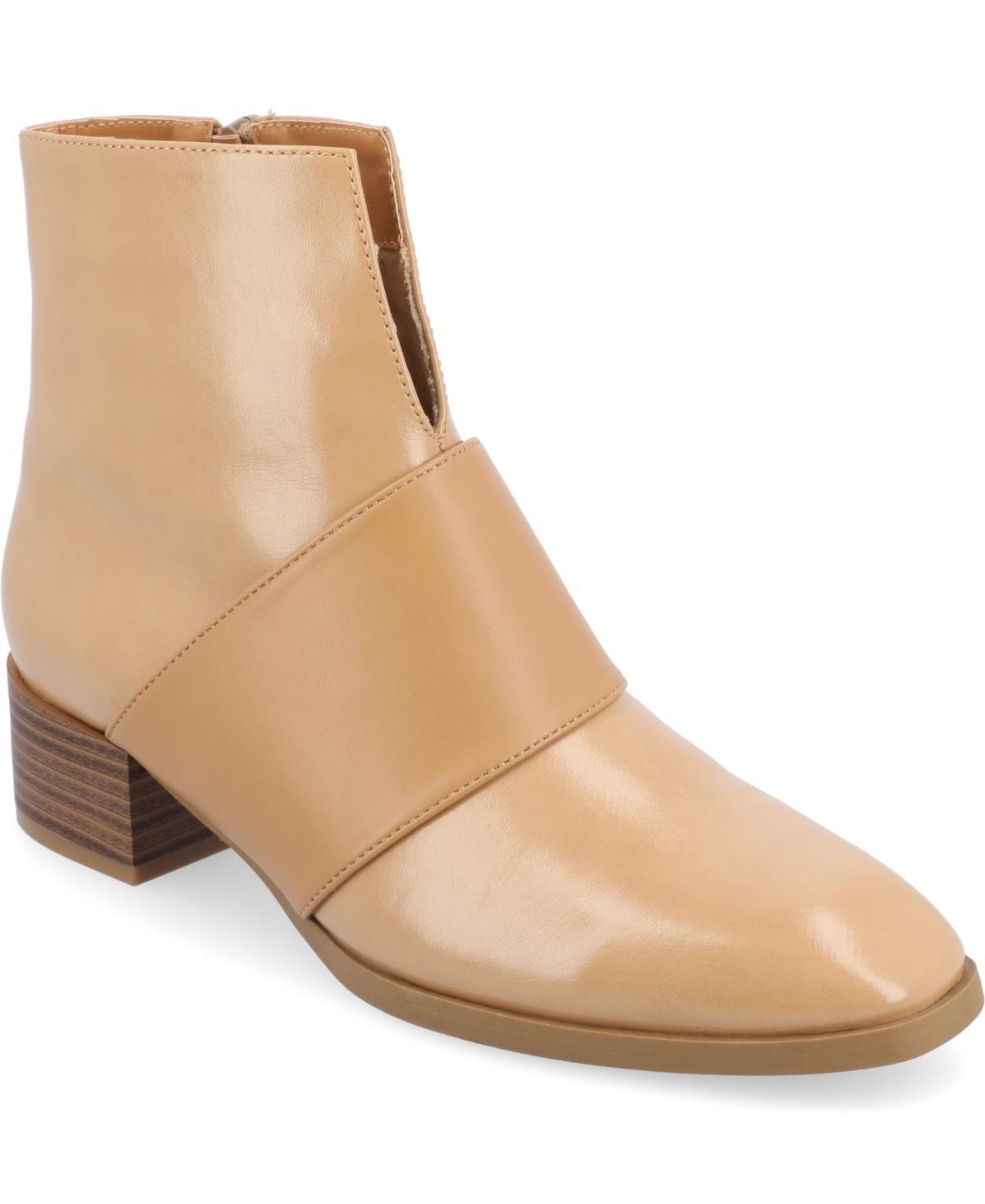 Journee Collection Womens Kyler Booties Product Image