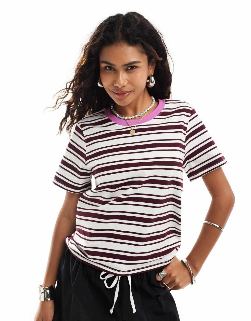 Monki short sleeve t-shirt in burgundy stripe with pink contrast collar product image