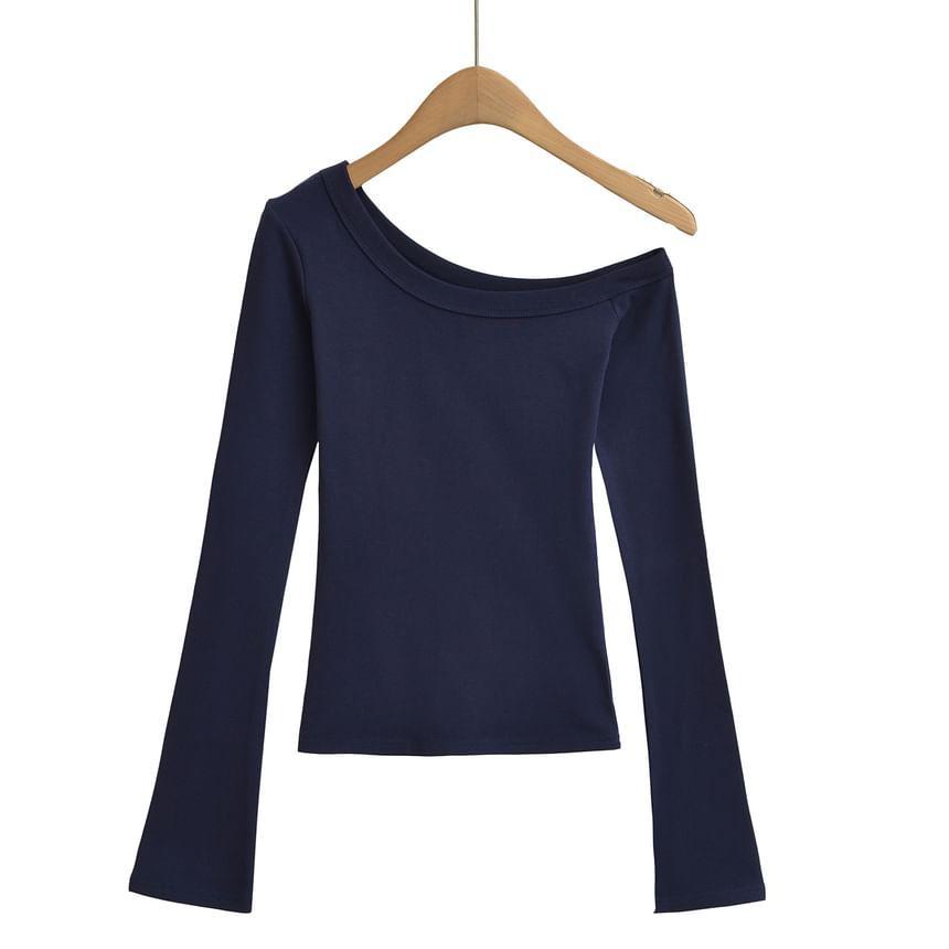 Long-Sleeve Asymmetcal Plain Top Product Image