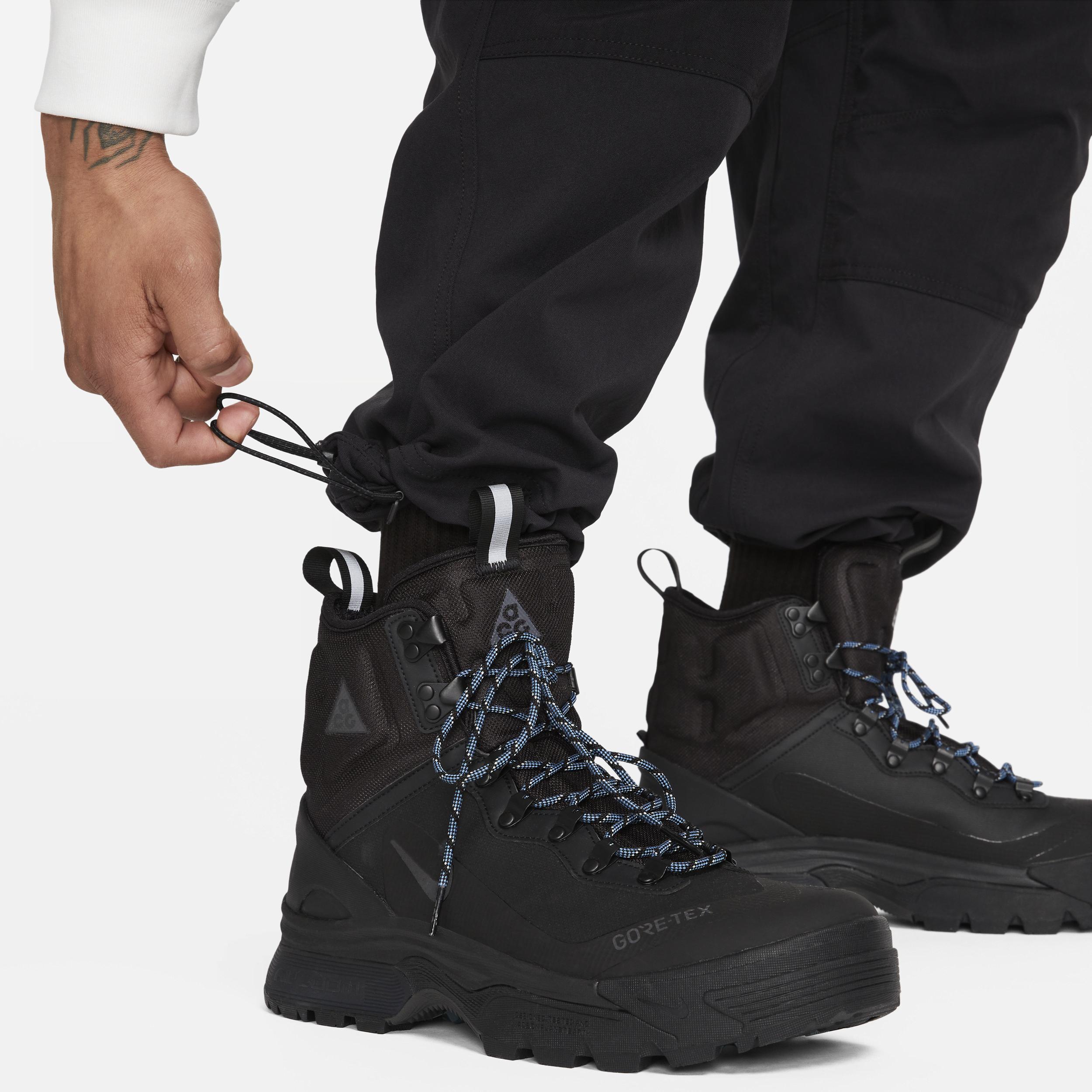 Nike ACG Smith Summit Convertible Cargo Pants Product Image