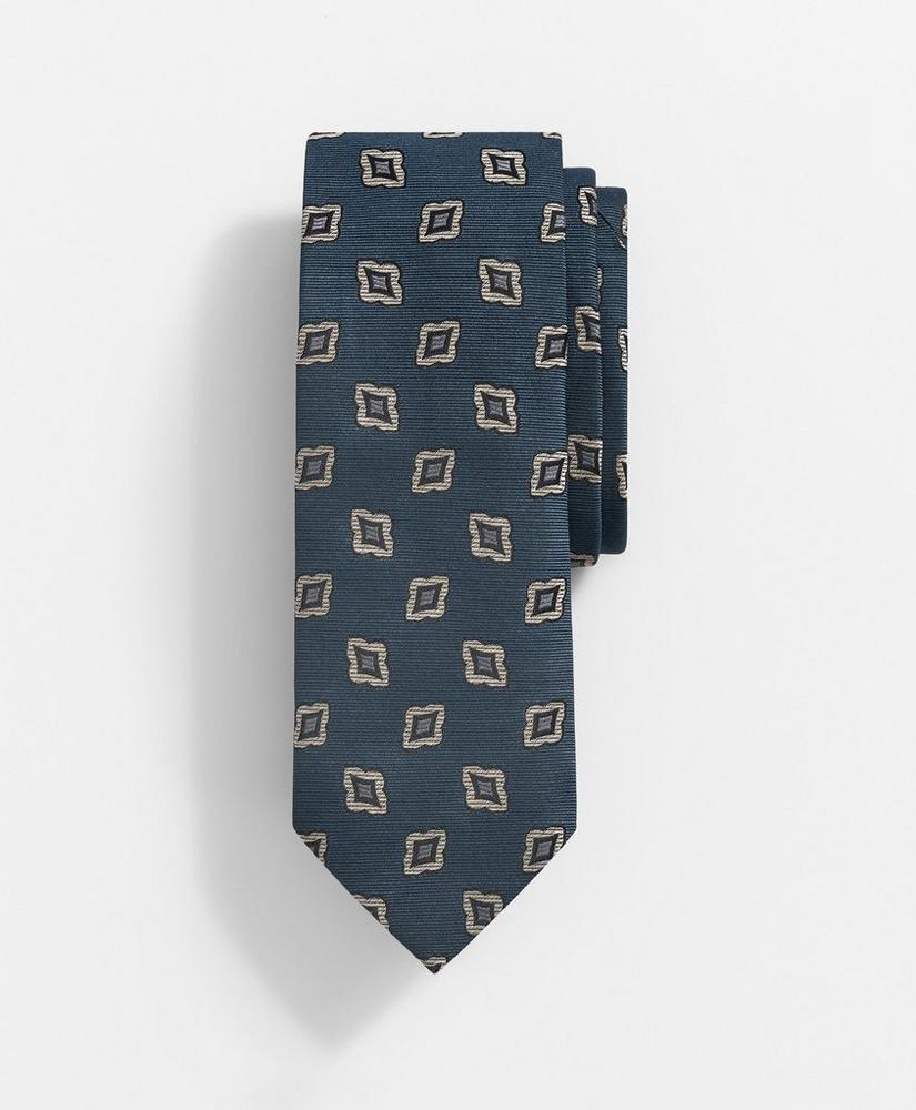 Silk Bold Clover Tie Product Image