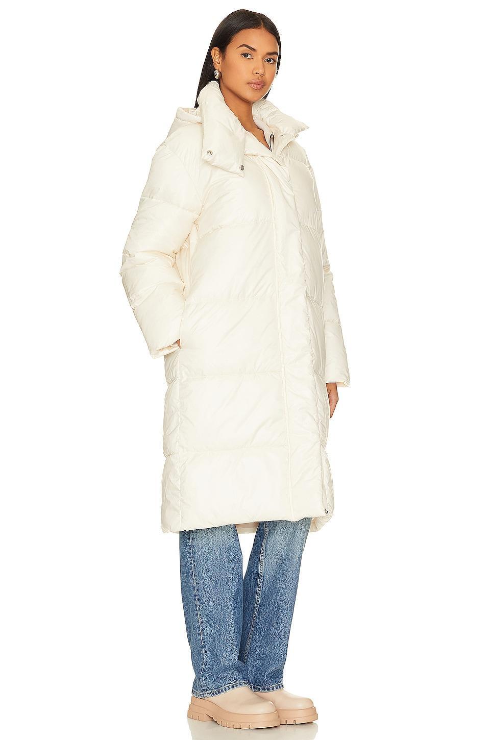 Marlon Puffer Coat L'Academie Product Image