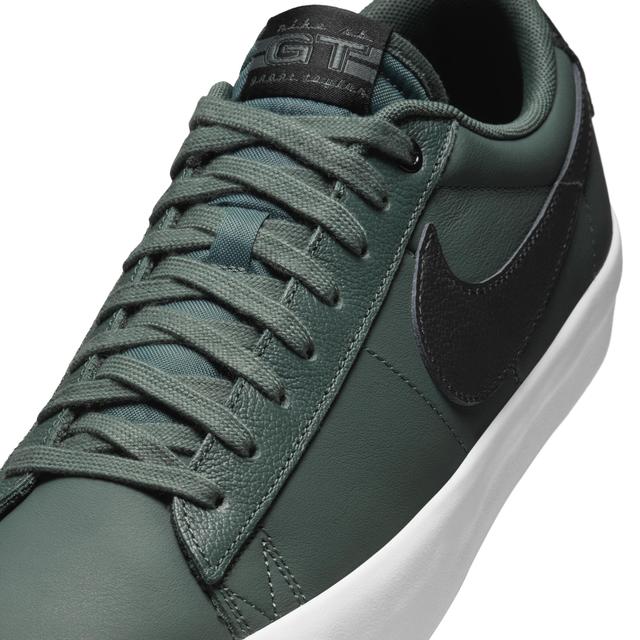 Men's Nike SB Blazer Low Pro GT Shoes Product Image