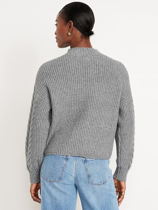 SoSoft Crop Cable-Knit Sweater Product Image