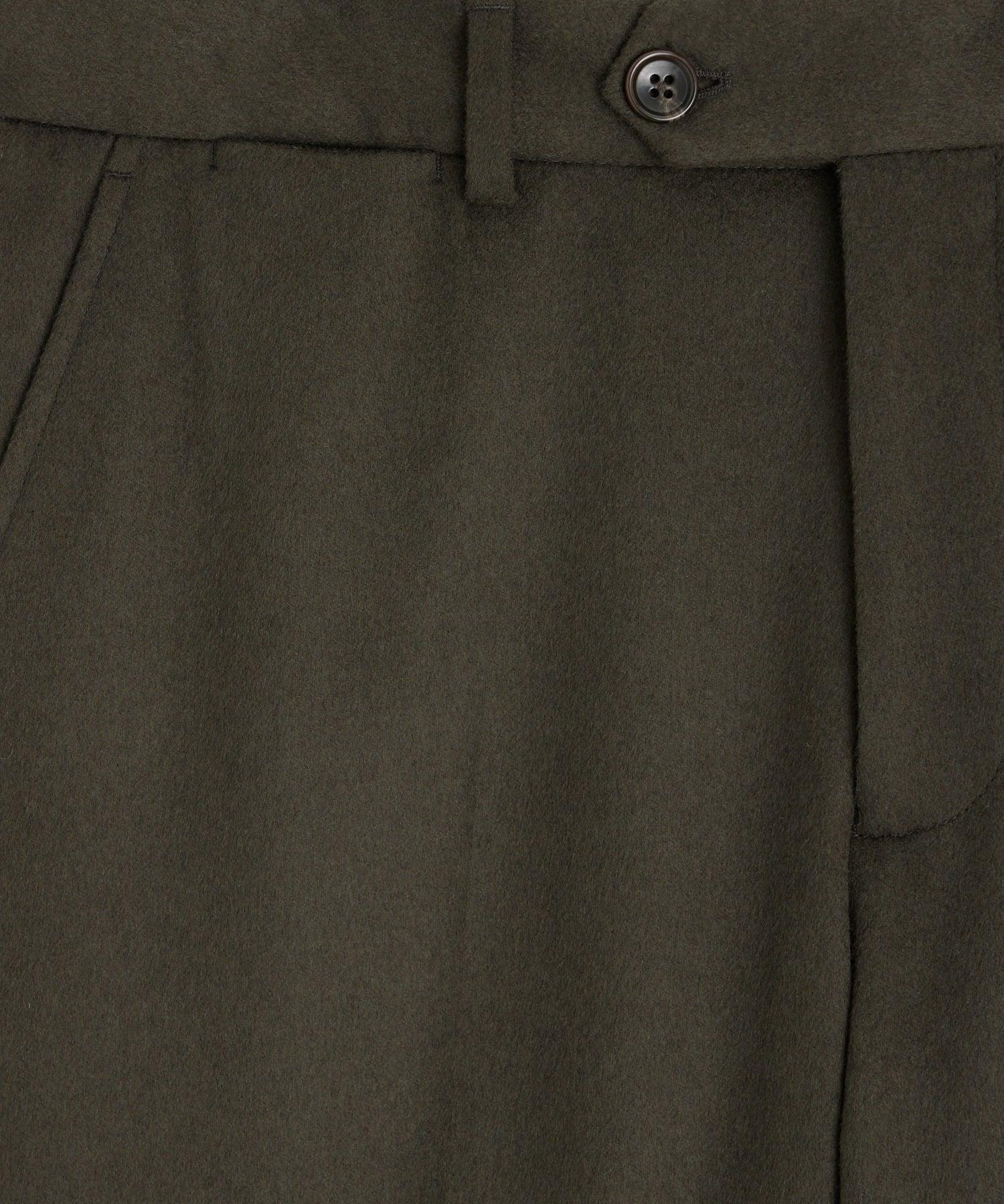 Italian Cashmere Sutton Trouser in Snyder Olive Product Image