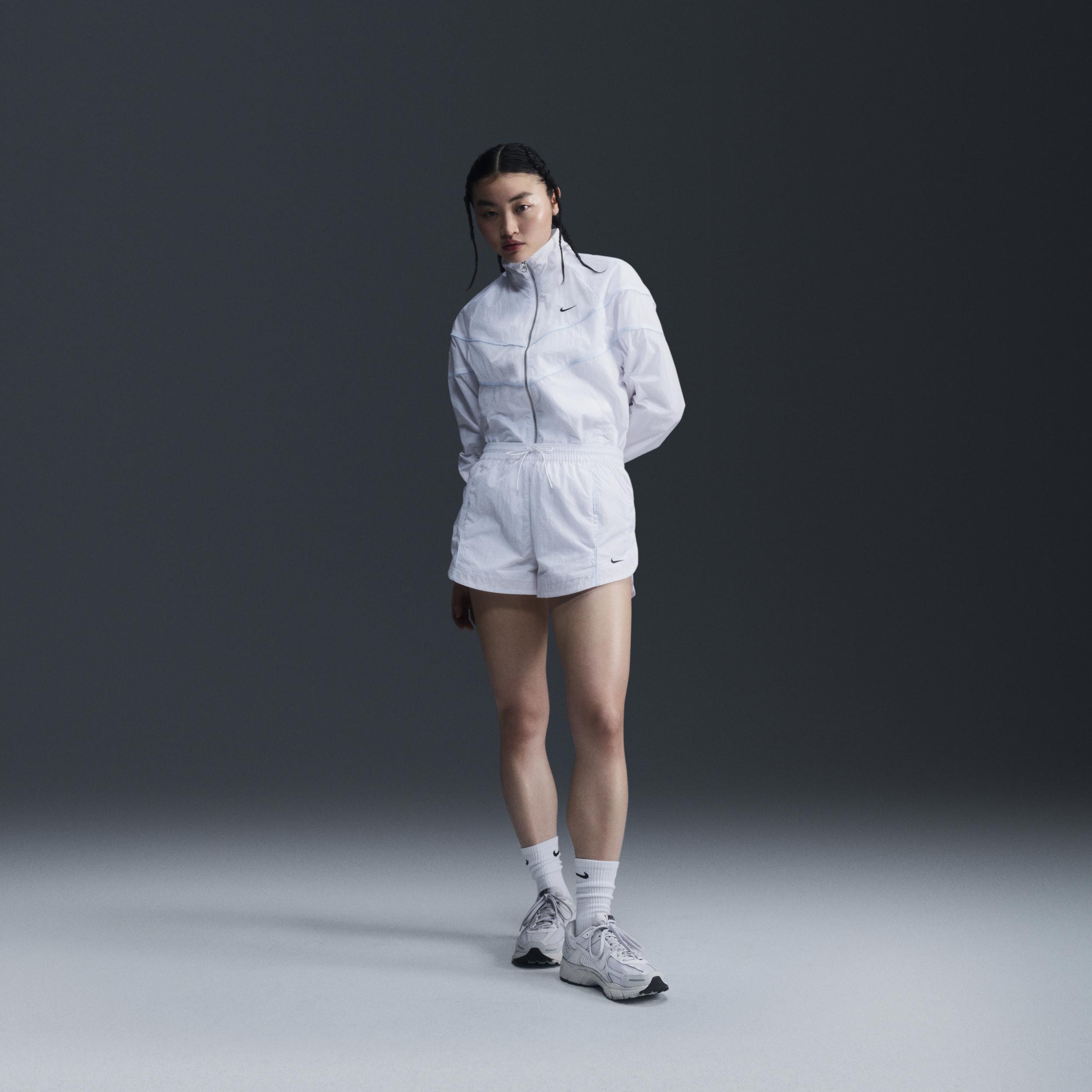 Nike Women's Windrunner Loose UV Woven Full-Zip Jacket Product Image