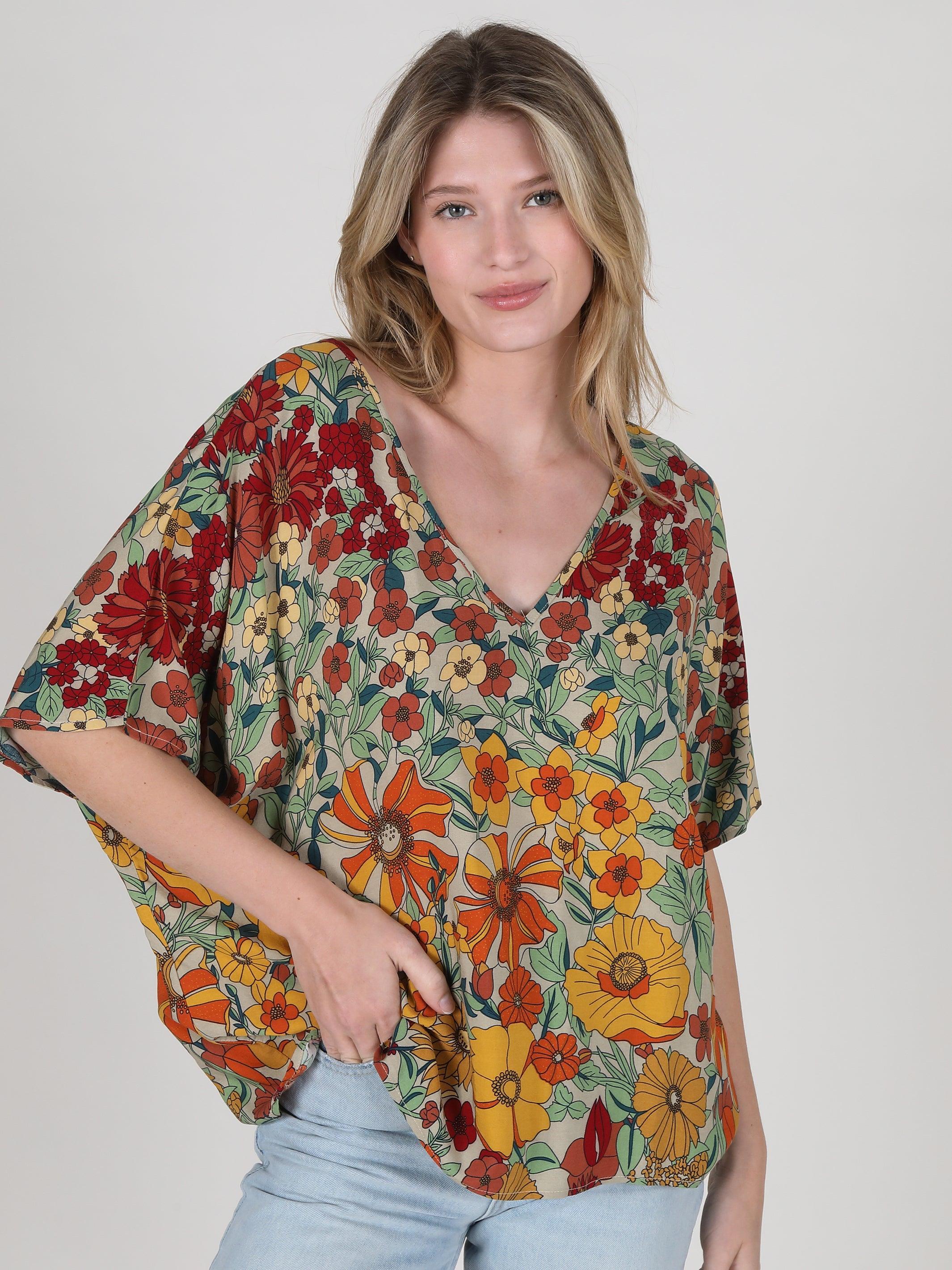 Easy V-Neck Top - Gold Vintage Floral Product Image