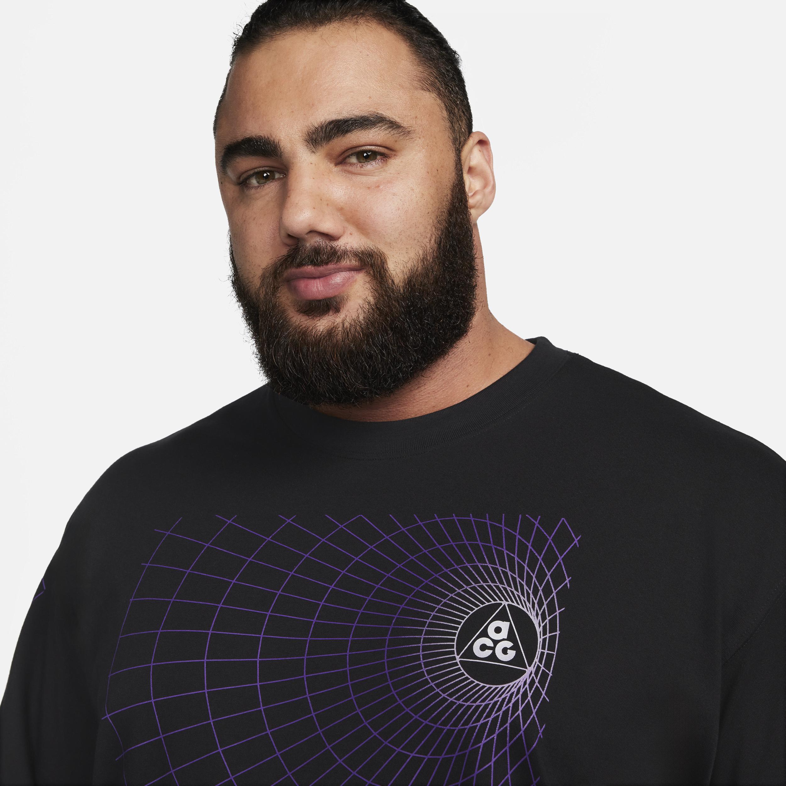 Men's Nike ACG "Manhole" Long-Sleeve T-Shirt Product Image