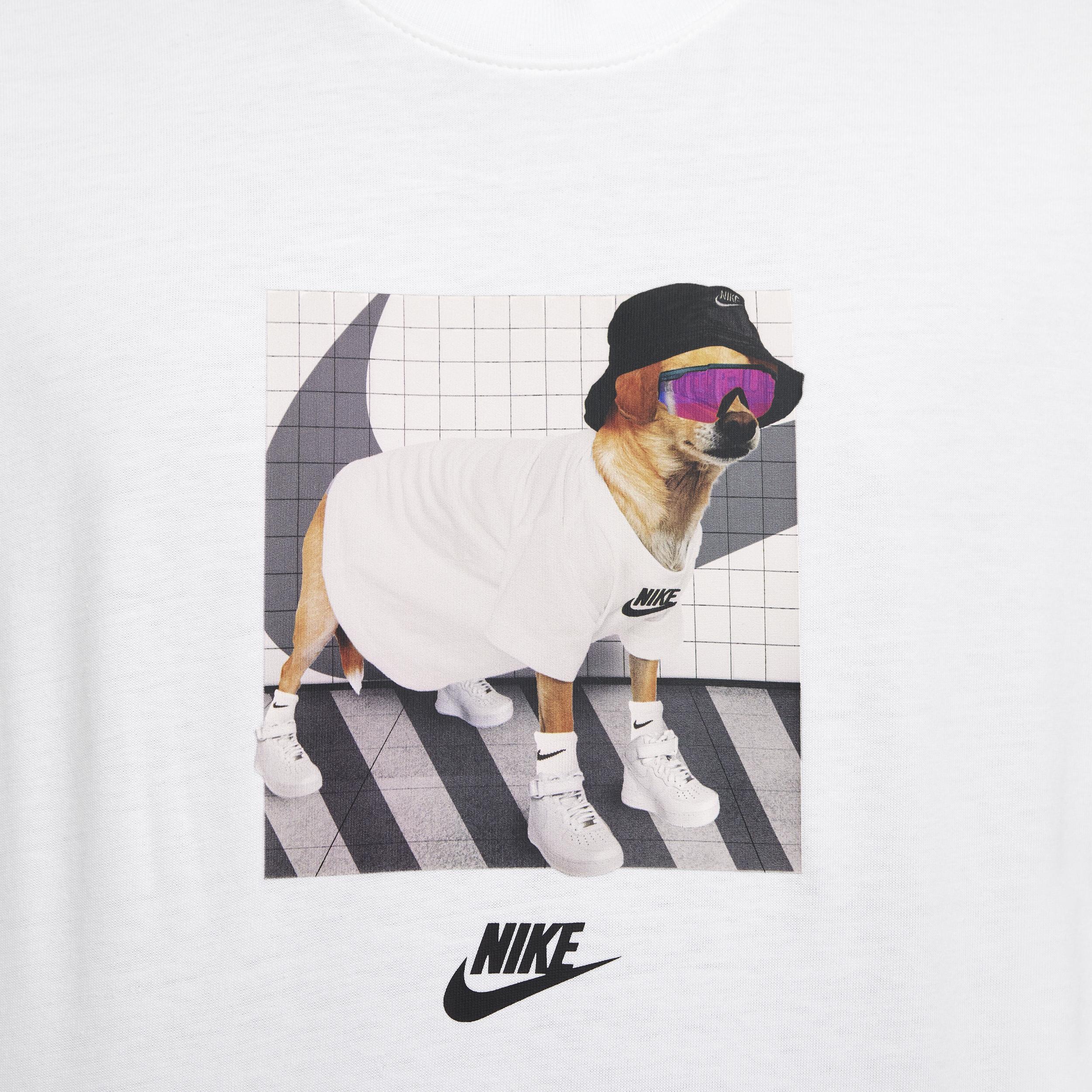 Men's Nike Sportswear T-Shirt Product Image