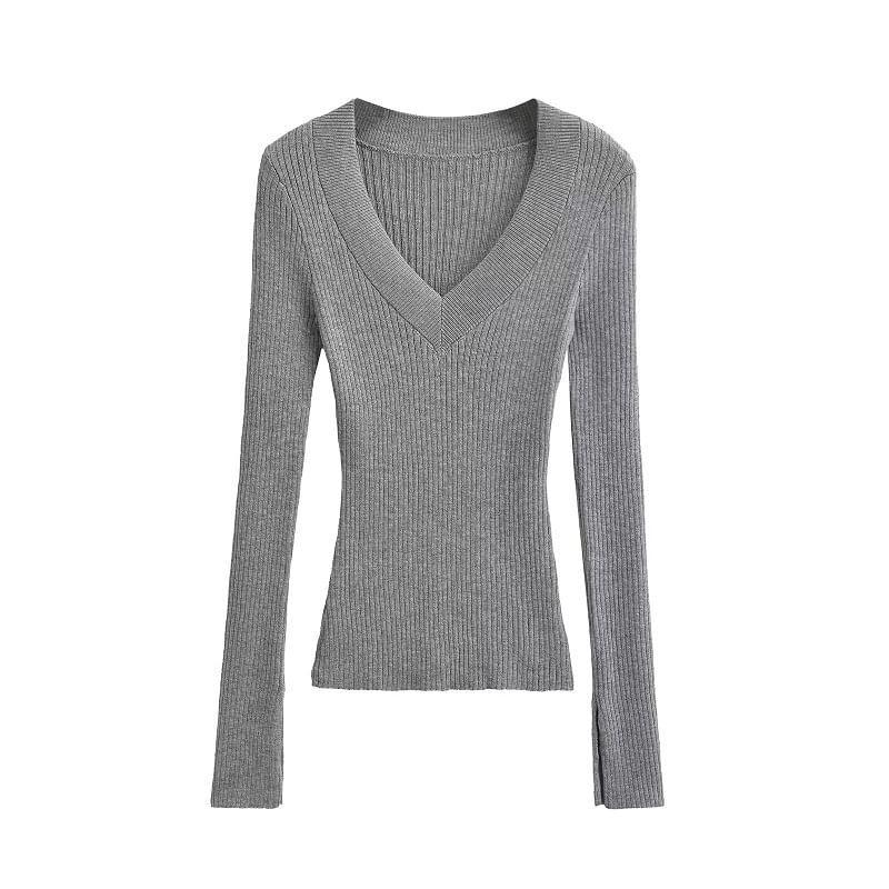 Long-Sleeve V-Neck Ribbed Knit Top Product Image