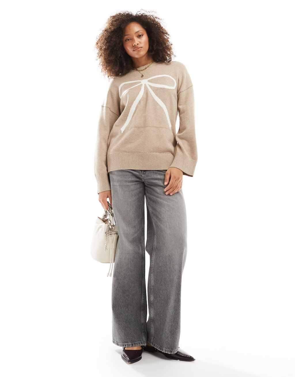 Cotton On luxe crew pullover knitted sweater in cream with bow intarsia Product Image