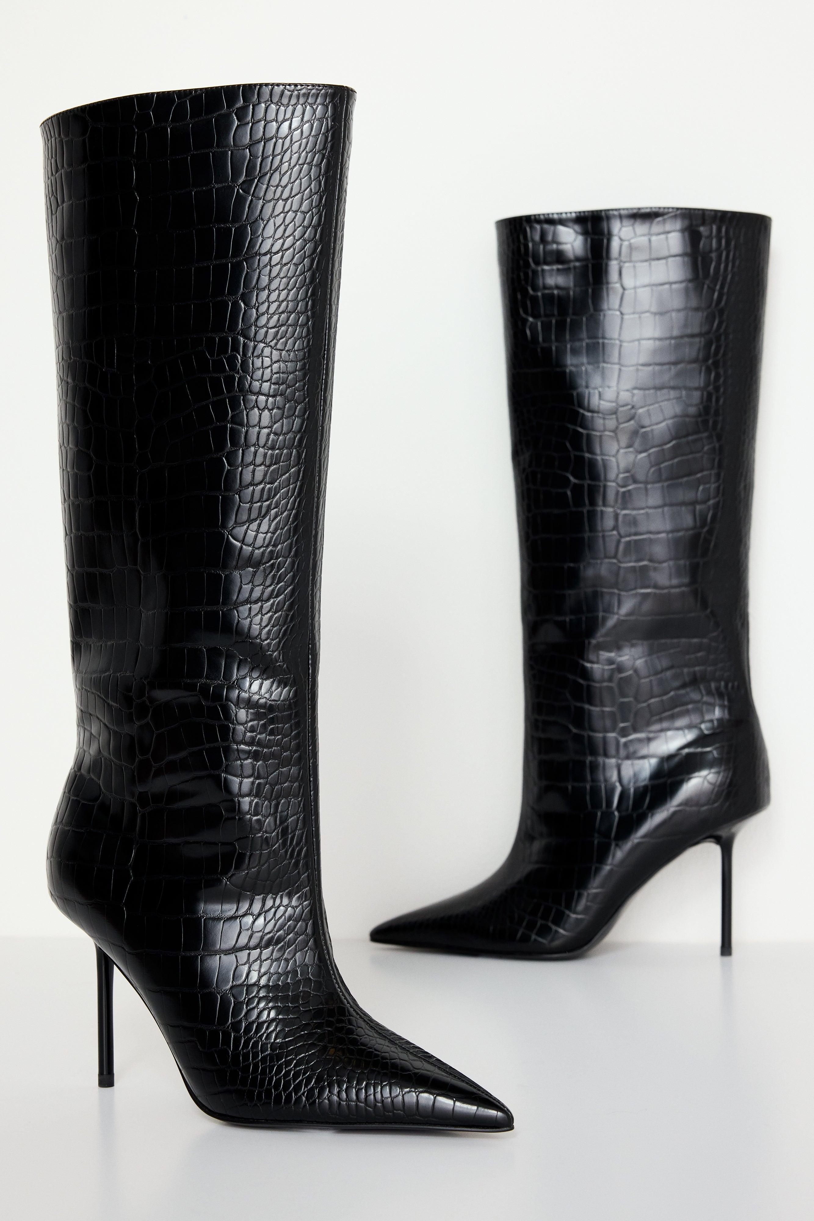 KNEE HIGH CROCODILE BOOT | BLACK001 Product Image