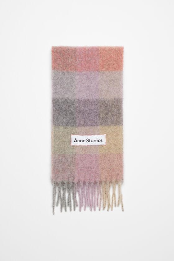 Mohair checked scarf Product Image