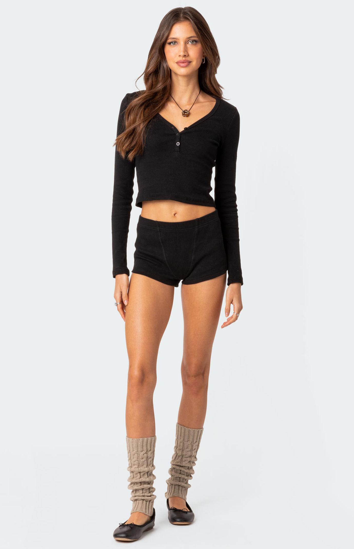 Edikted Women's Rebekah Ribbed Shorts Product Image