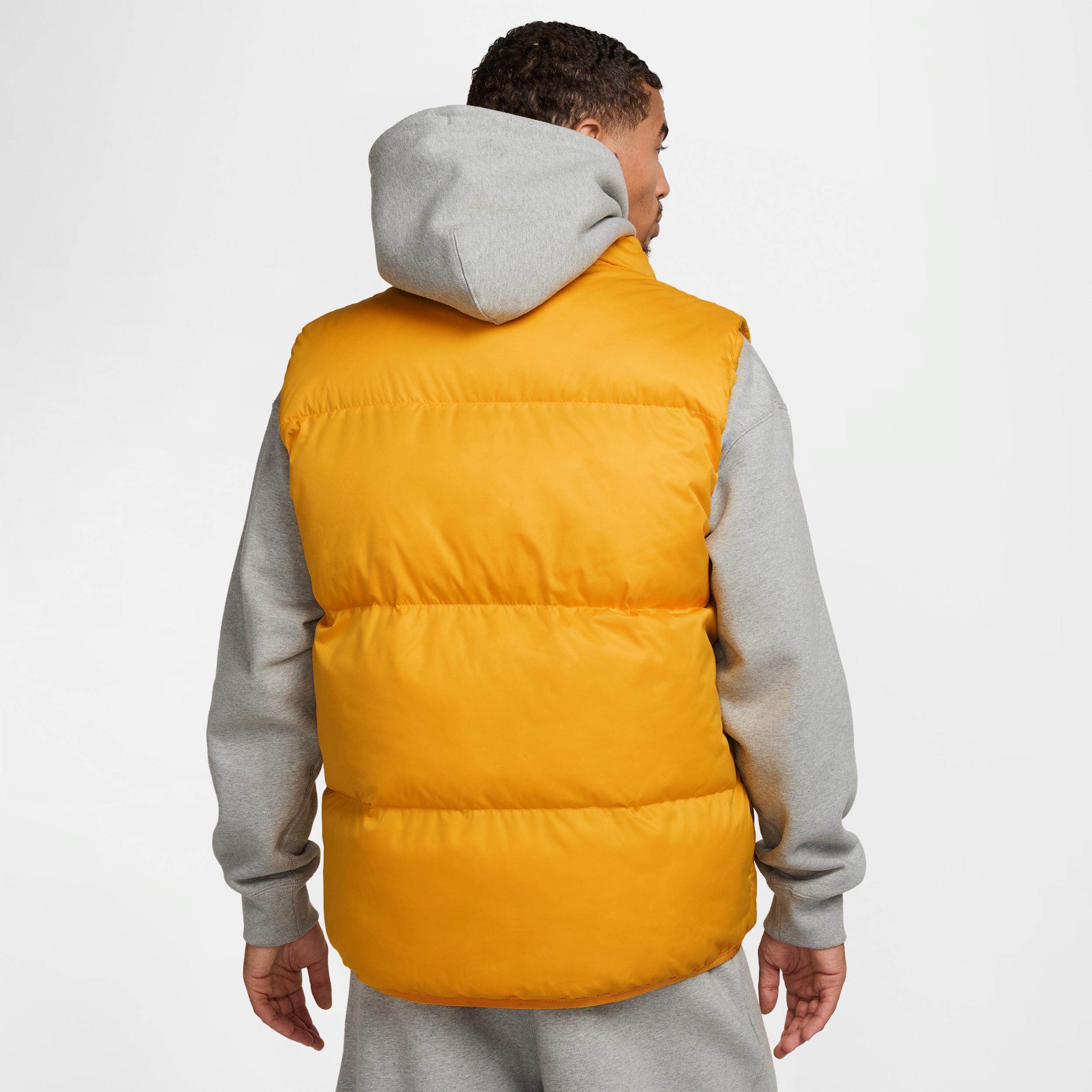 Men's Nike Sportswear Club PrimaLoft® Water-Repellent Puffer Vest Product Image