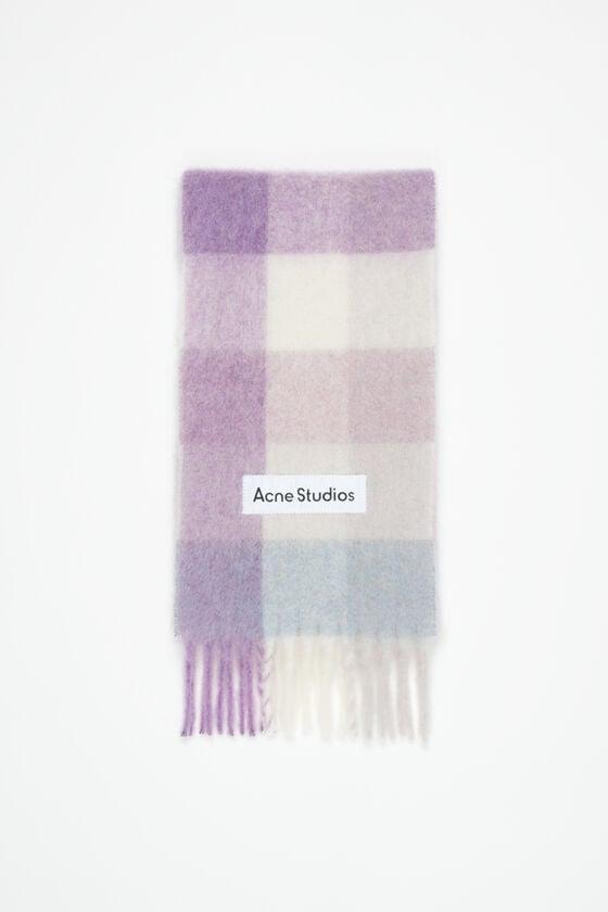 Mohair checked scarf Product Image