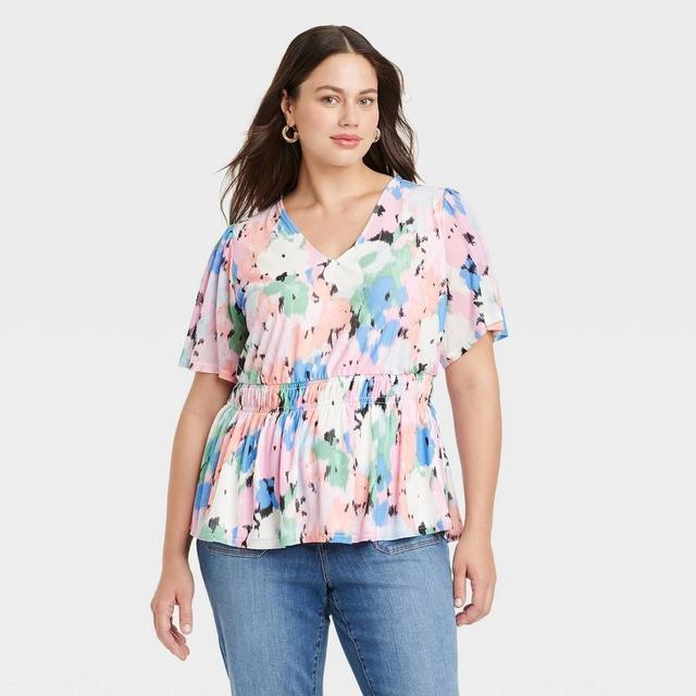 Womens Slim Fit Flutter Short Sleeve V-Neck Knit Top - Ava & Viv Abstract Floral 3X Product Image