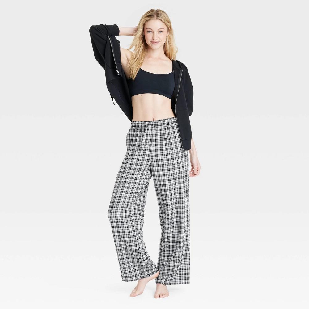 Womens Pajama Pants - Colsie Black/Check XL Product Image