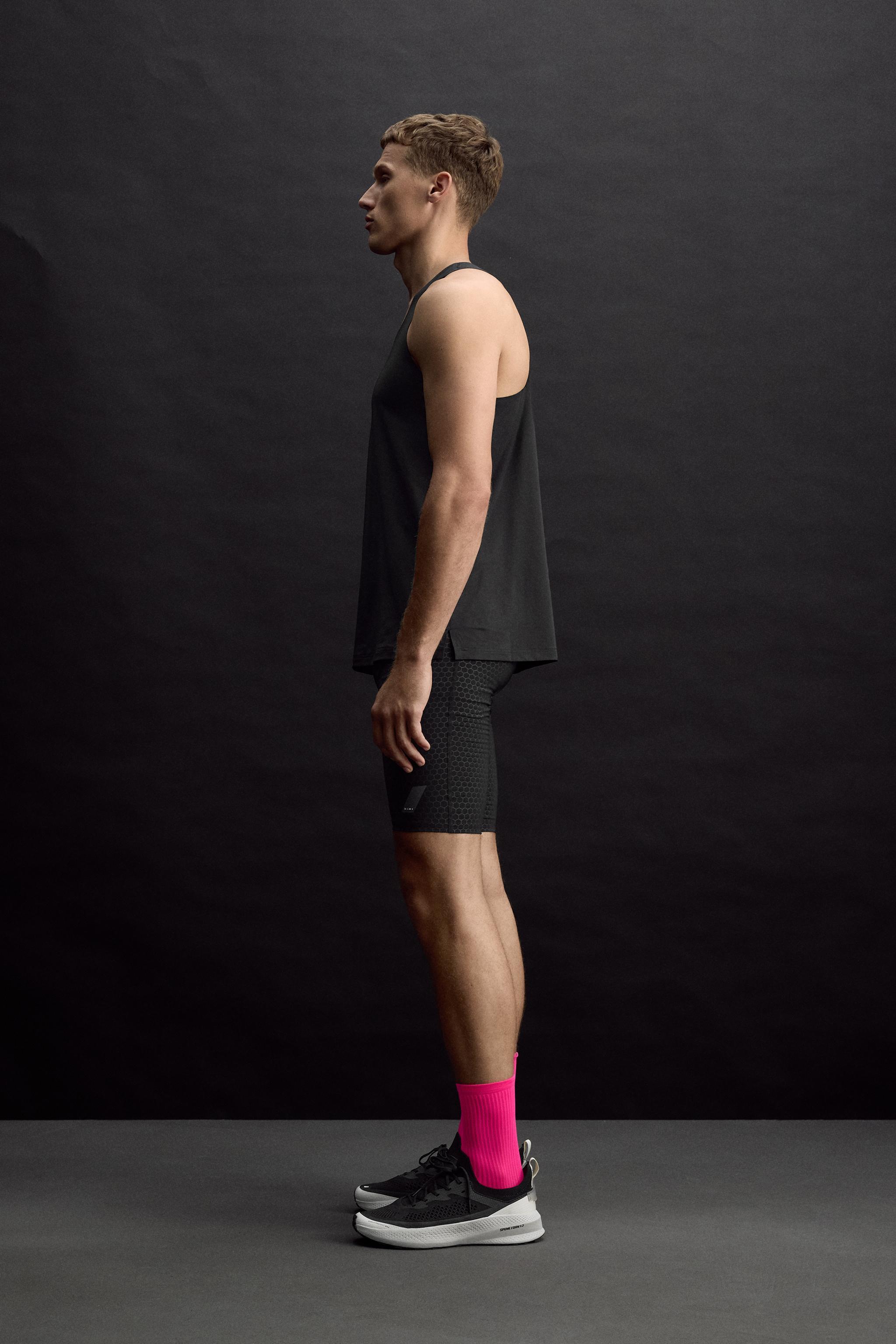 RUNNING TANK TOP Product Image