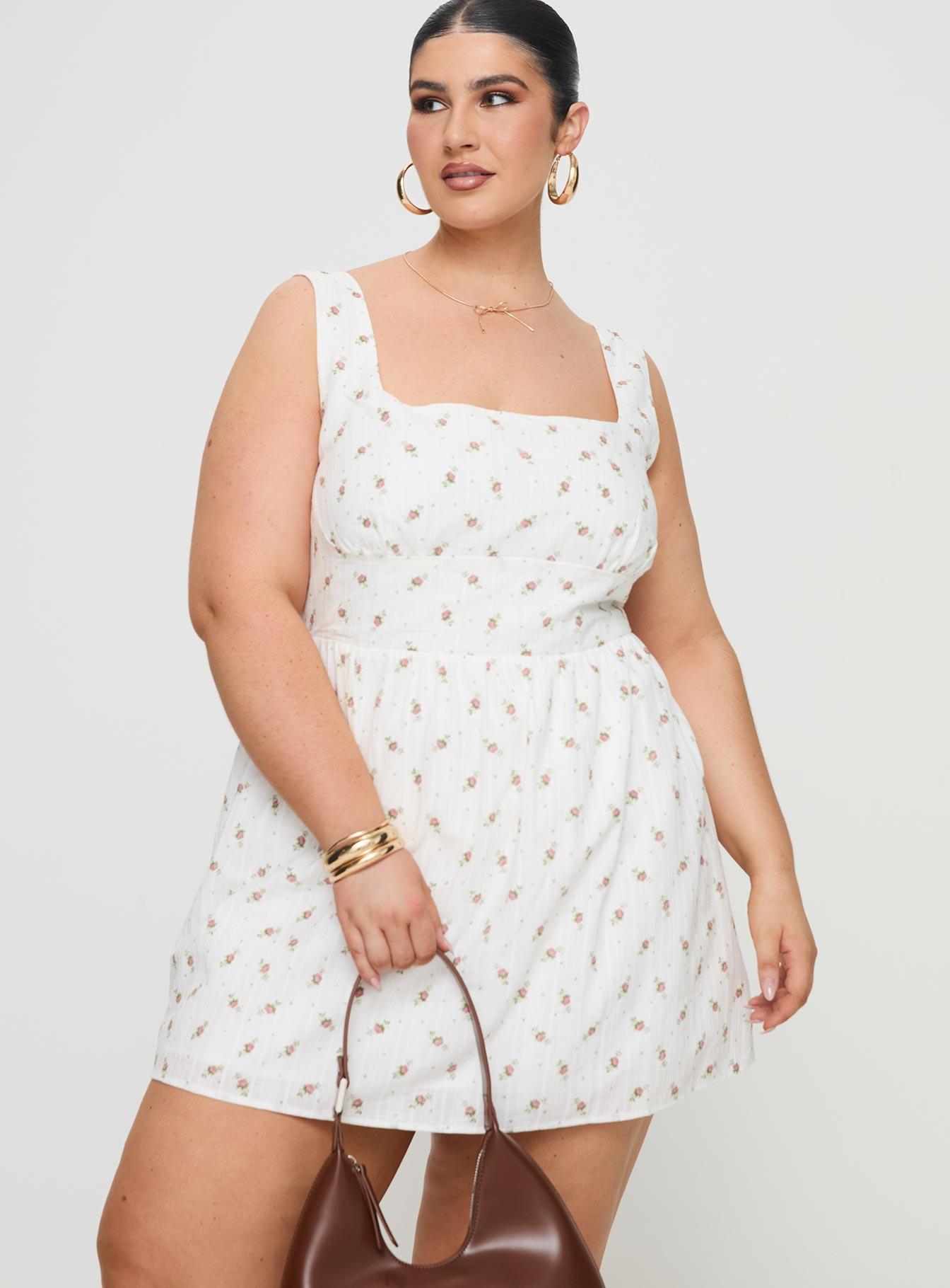 Samana Mini Dress White Curve Product Image