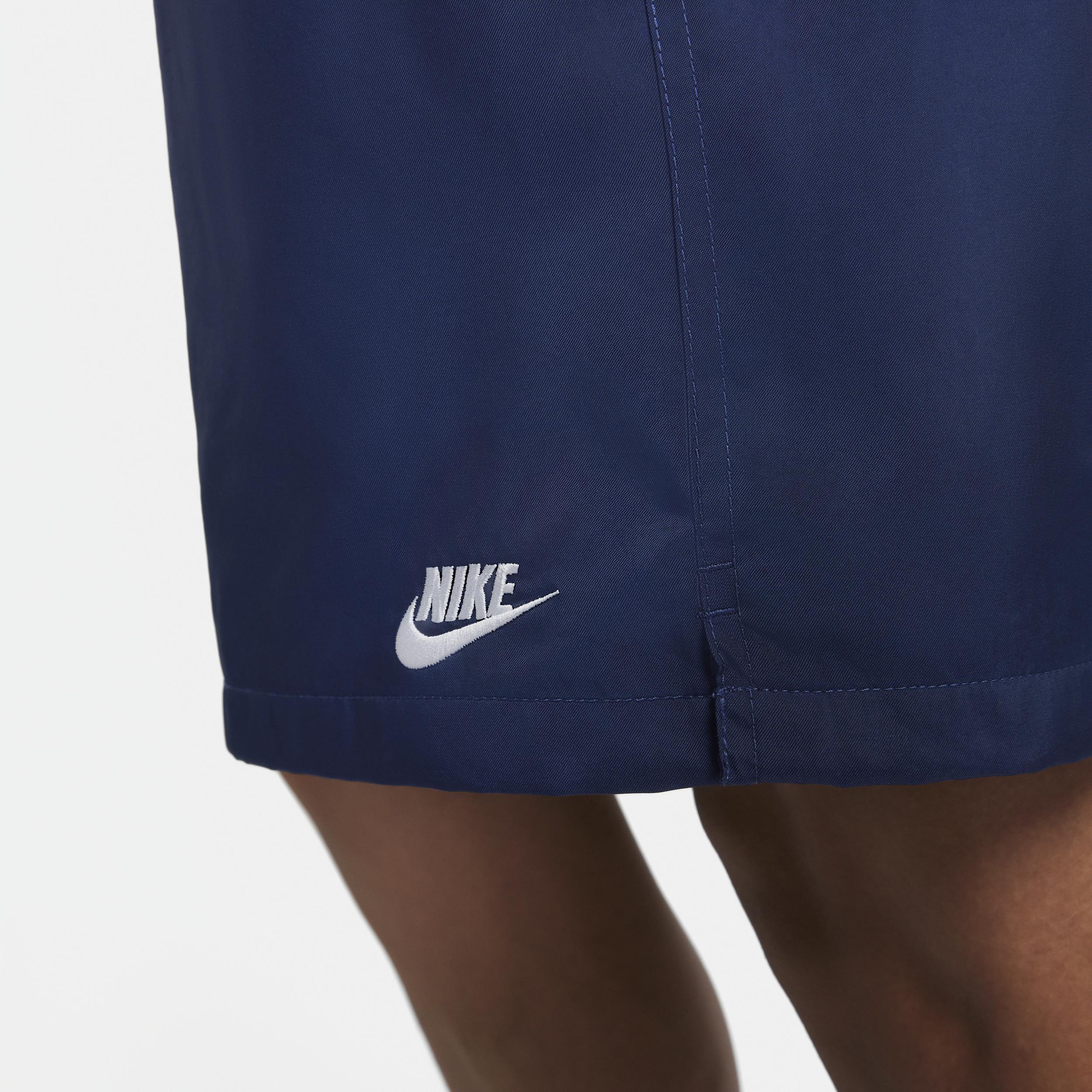 Nike Mens Club Flow Relaxed-Fit 6 Drawstring Shorts Product Image