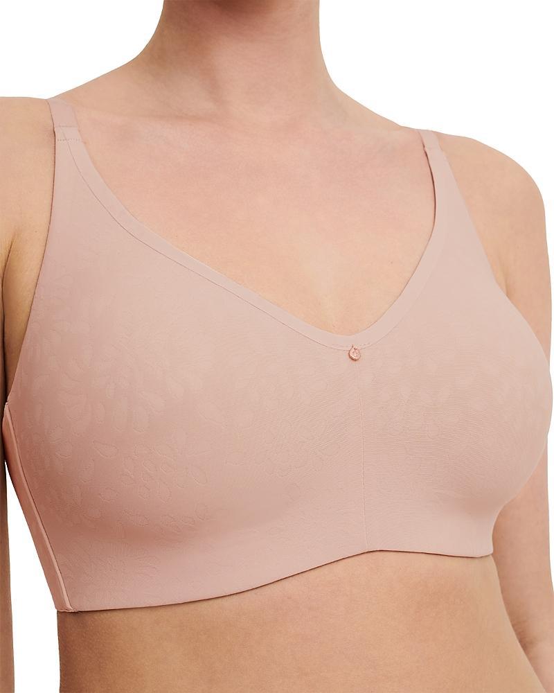 Chantelle Back Smoothing Wireless Full Support Bra Product Image