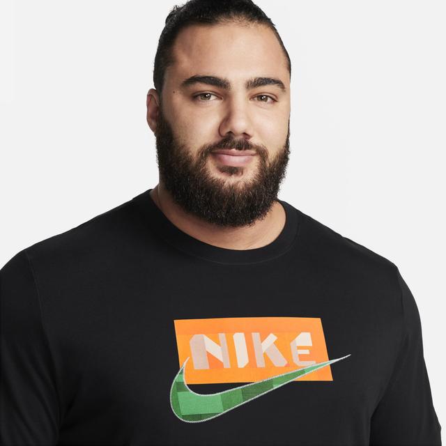 Nike Swoosh Appliqu Graphic T-Shirt Product Image