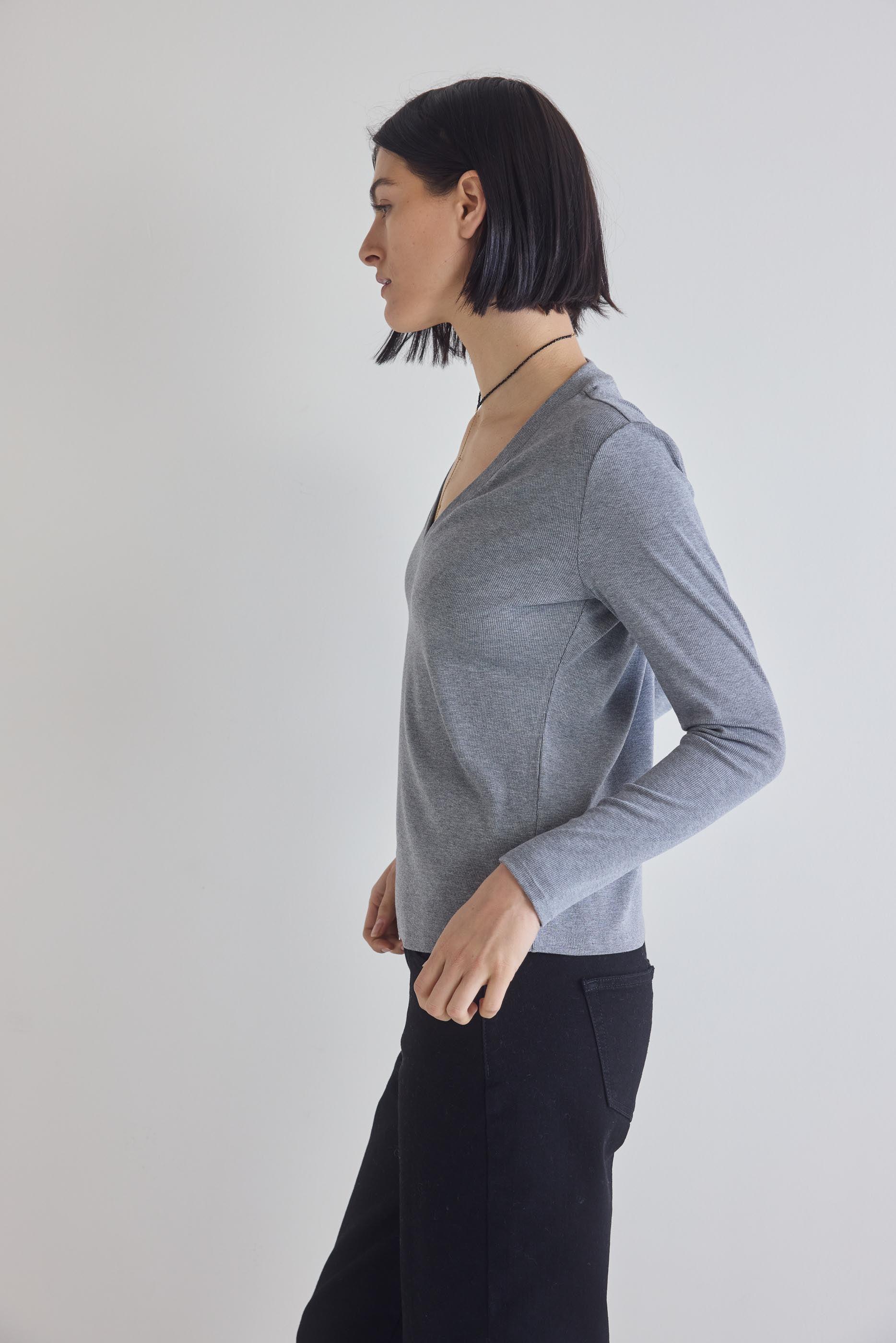 The Ribbed Long Sleeve V-Neck Product Image