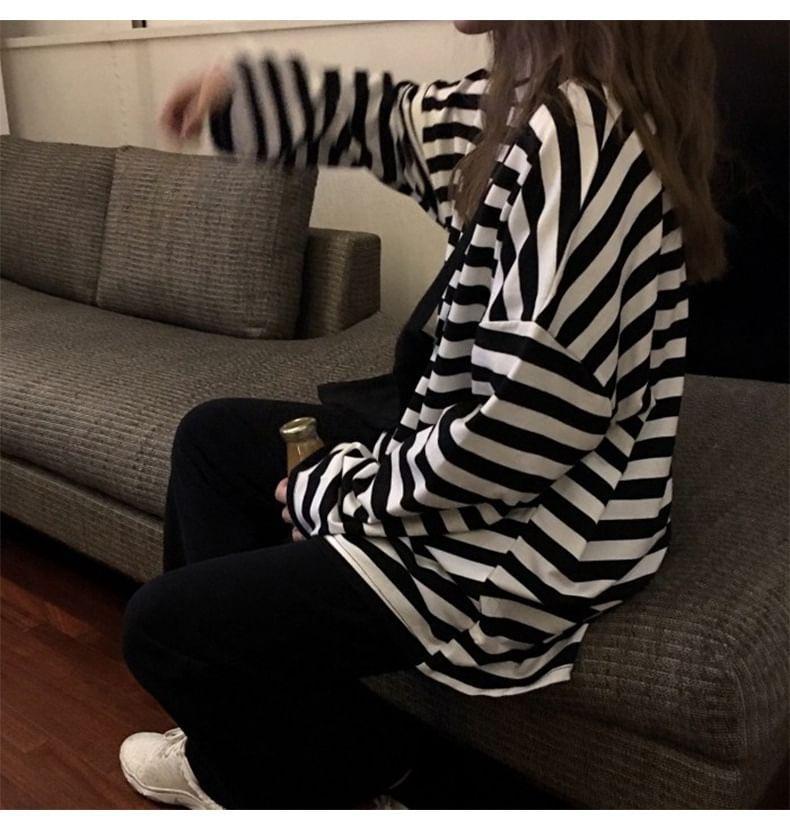 Crewneck Striped Pullover Product Image