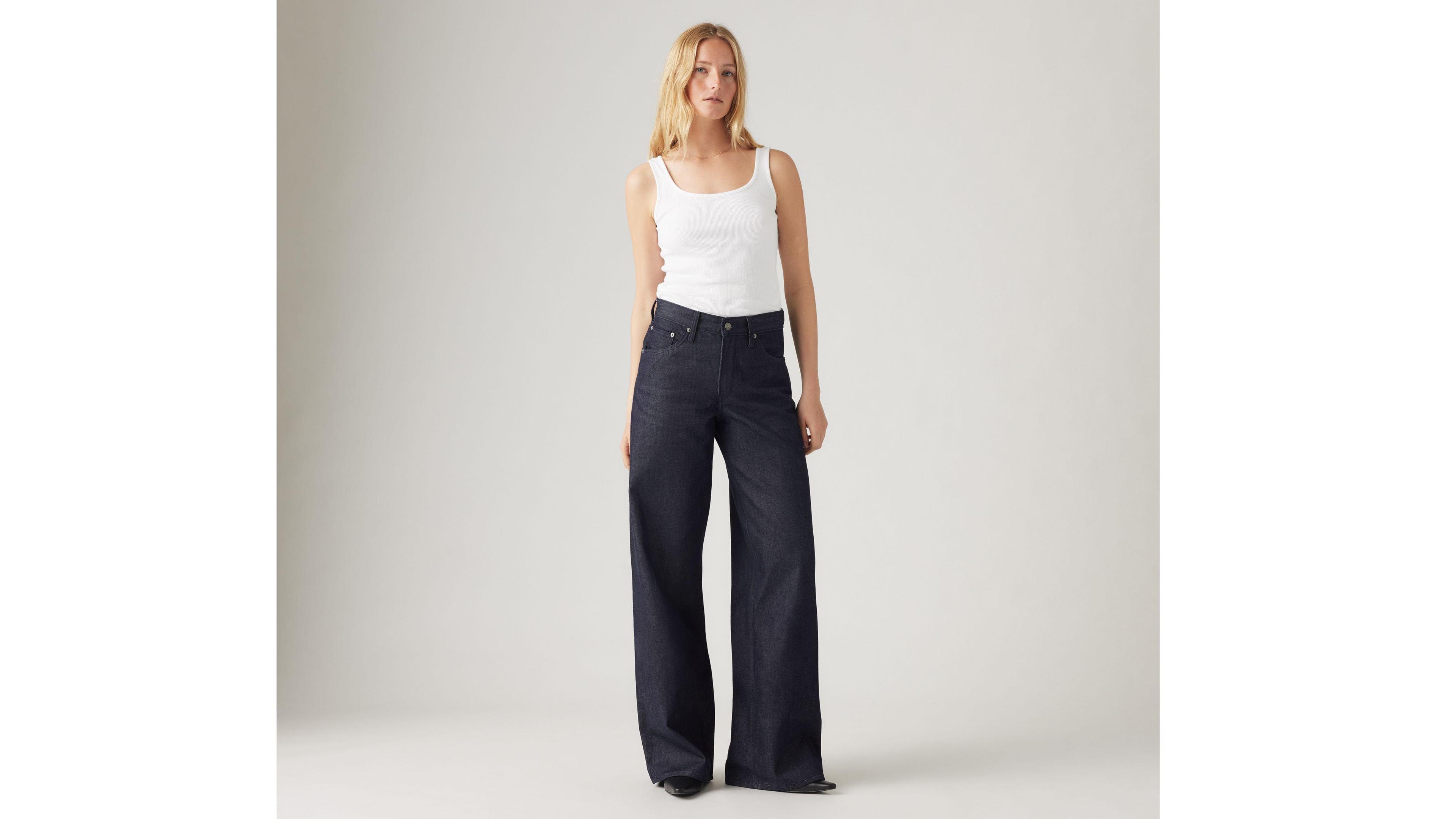 Levi's® WellThread® Women's XL Straight Pants Product Image