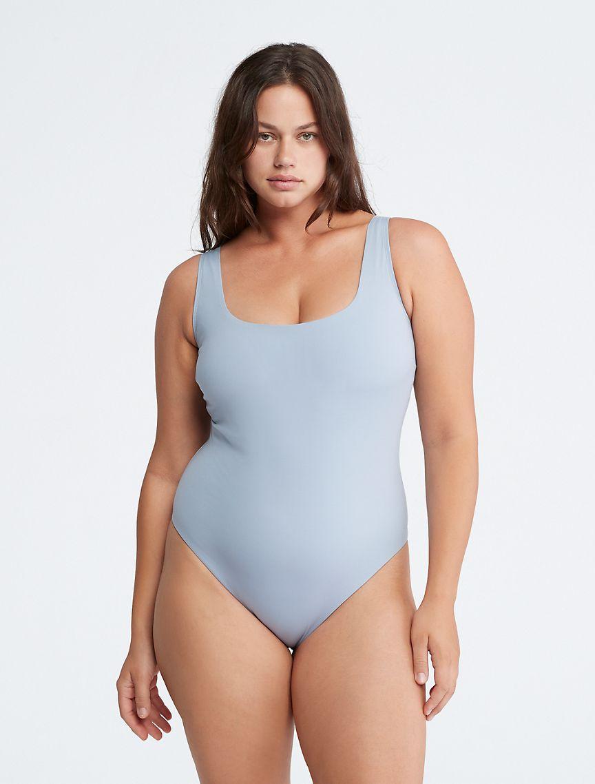 Plus Size Core Tonal Scoopneck One Piece Swimsuit Product Image