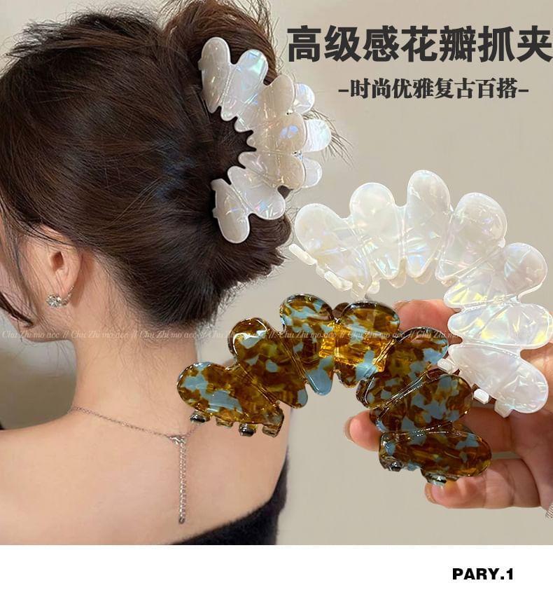 Flower Hair Claw Product Image