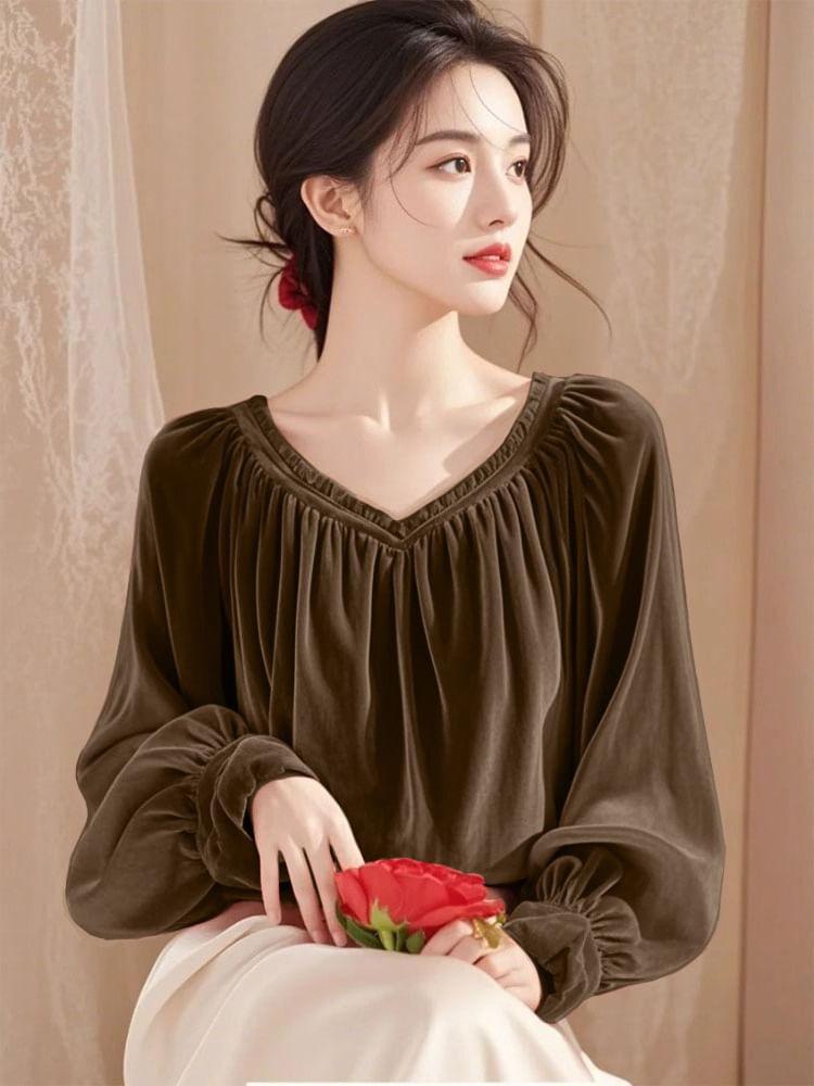 Balloon Sleeve V-Neck Plain Gathered Velvet Blouse Product Image