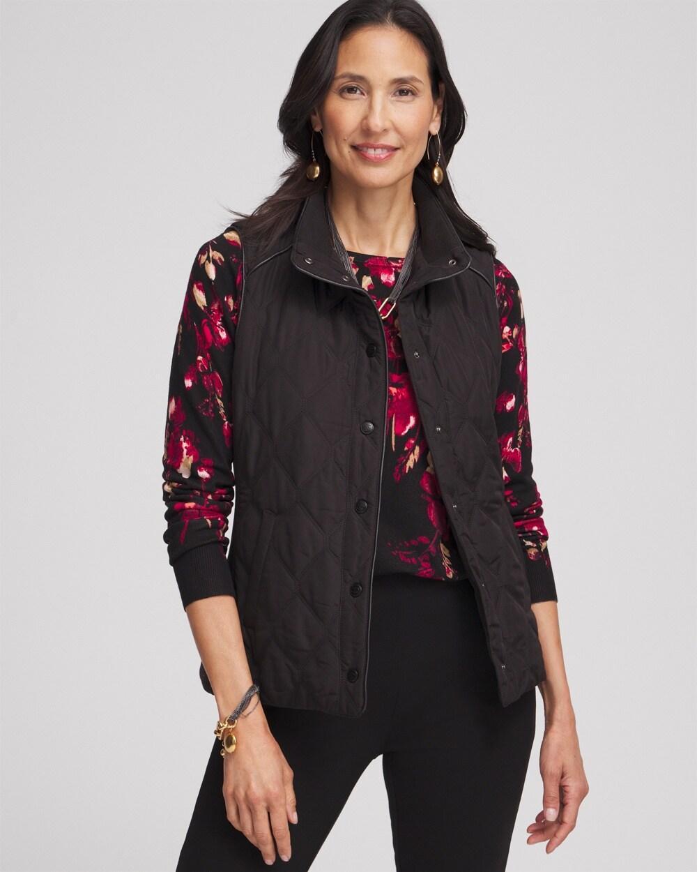 Women's Rib Trim Quilted Vest Product Image