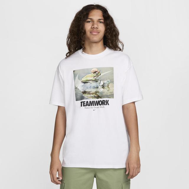 Men's Nike Sportswear Max90 T-Shirt Product Image