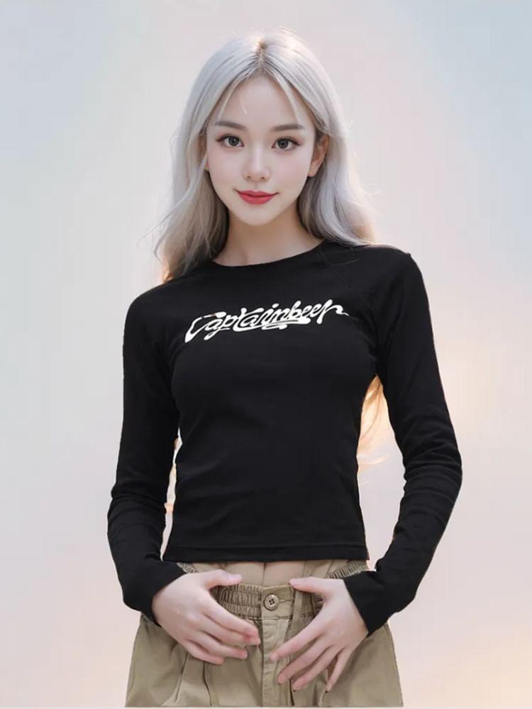 Long-Sleeve Crew Neck Lettering Crop Slim Fit T-Shirt Product Image