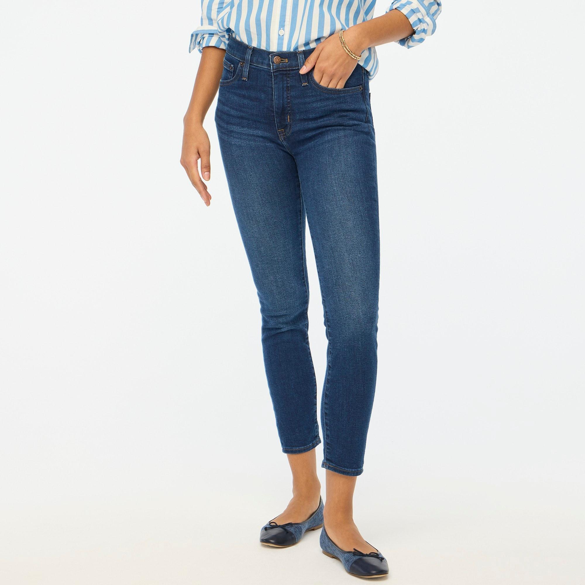 9" mid-rise skinny jean in signature stretch product image