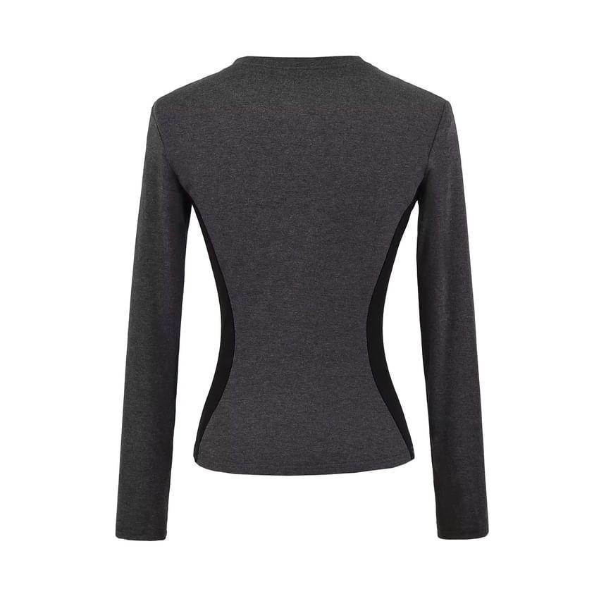 Long-Sleeve Crewneck Plain T-Shirt Product Image