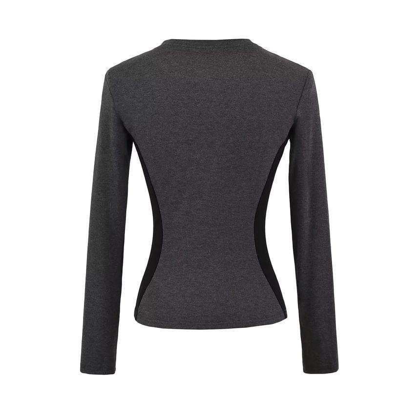 Long-Sleeve V-Neck Plain Crop Top Product Image