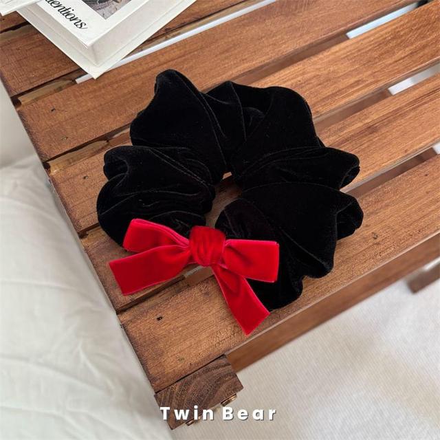 Bow Velvet Scrunchie Product Image