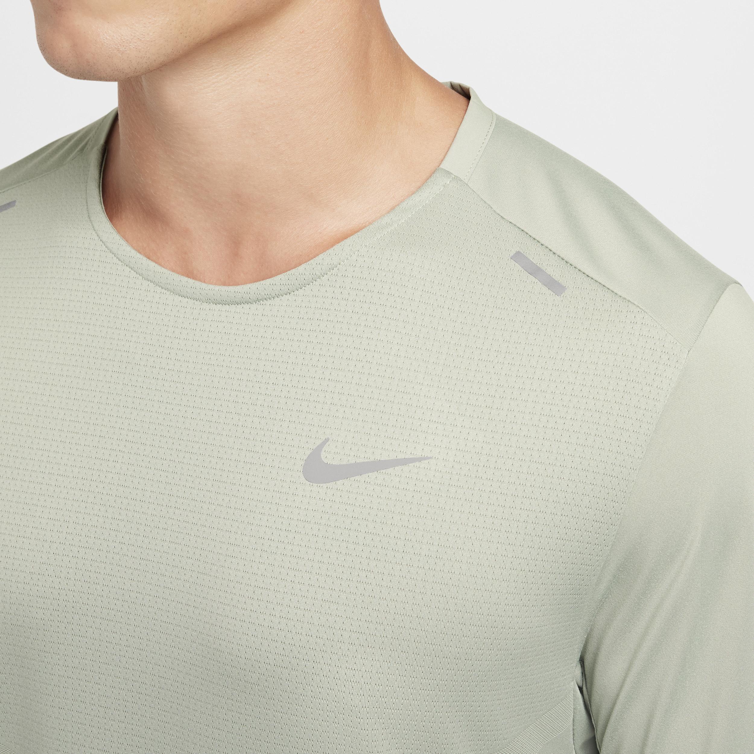 Nike Men's Rise 365 Dri-FIT Short-Sleeve Running Top Product Image