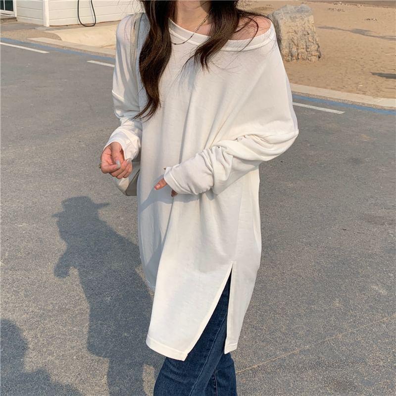 Long Sleeve Crew Neck Plain Slit Tee Product Image